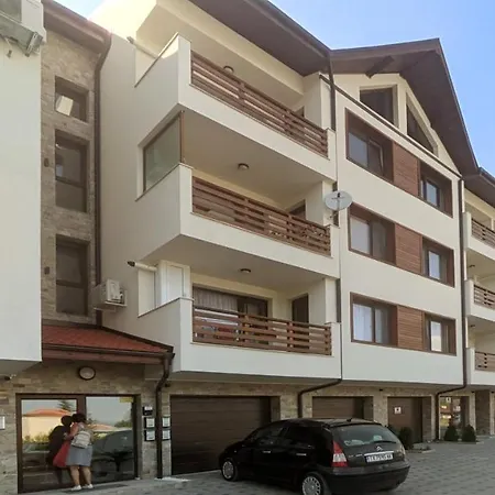 славяна Apartment